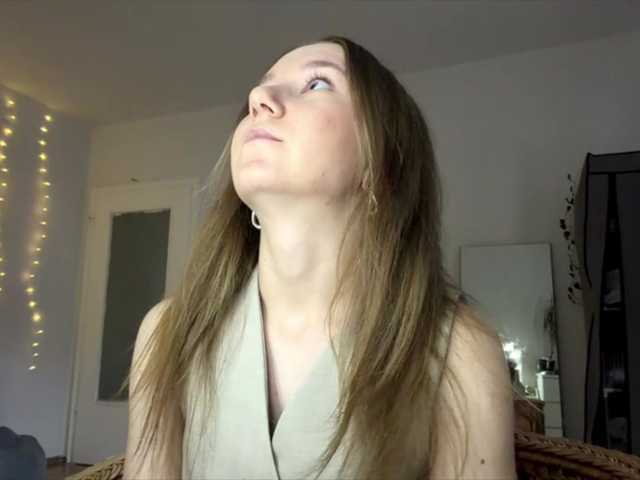 lisasmall live cam on BongaCams