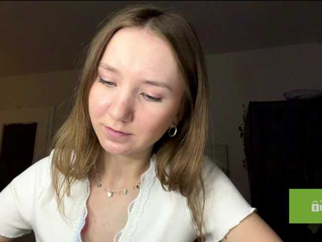 lisasmall live cam on BongaCams