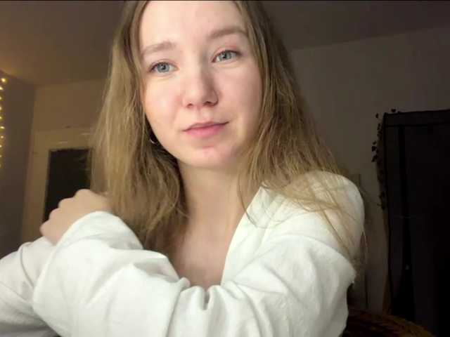 lisasmall live cam on BongaCams