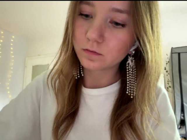 lisasmall live cam on BongaCams