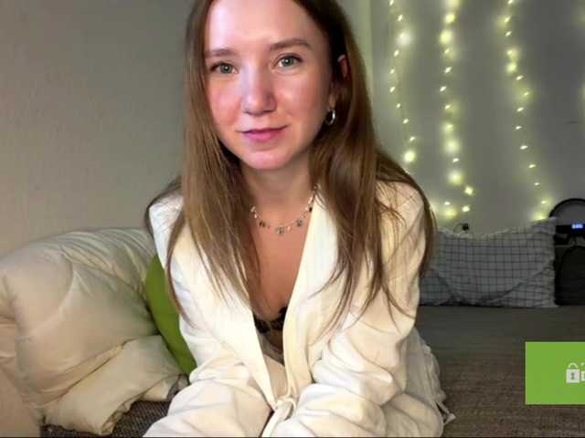 lisasmall live cam on BongaCams