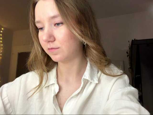 lisasmall live cam on BongaCams