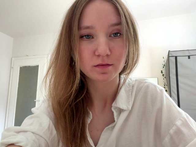 lisasmall live cam on BongaCams