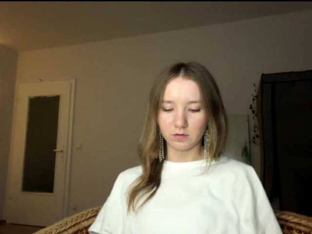lisasmall live cam on BongaCams