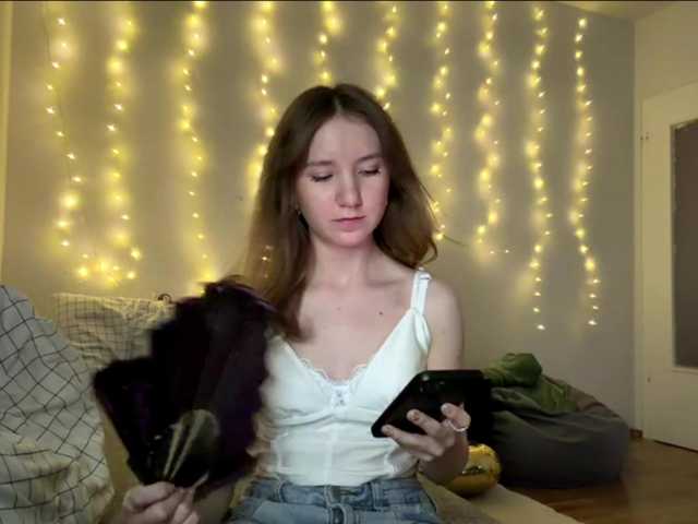 lisasmall live cam on BongaCams