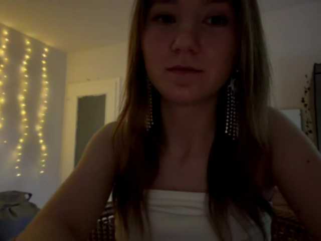 lisasmall live cam on BongaCams