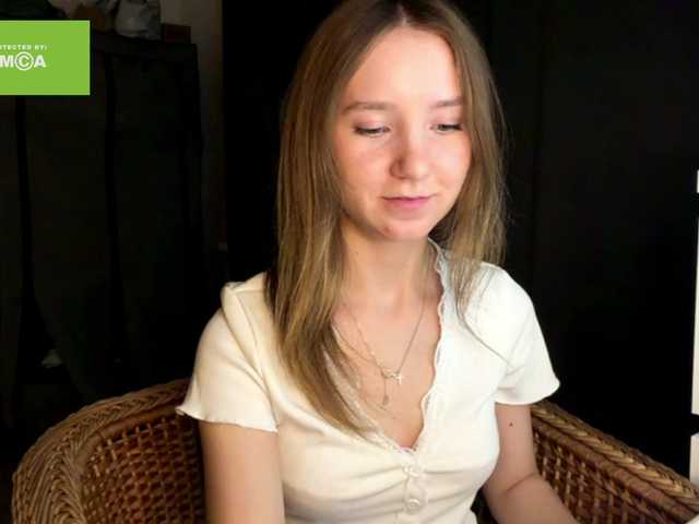 lisasmall live cam on BongaCams