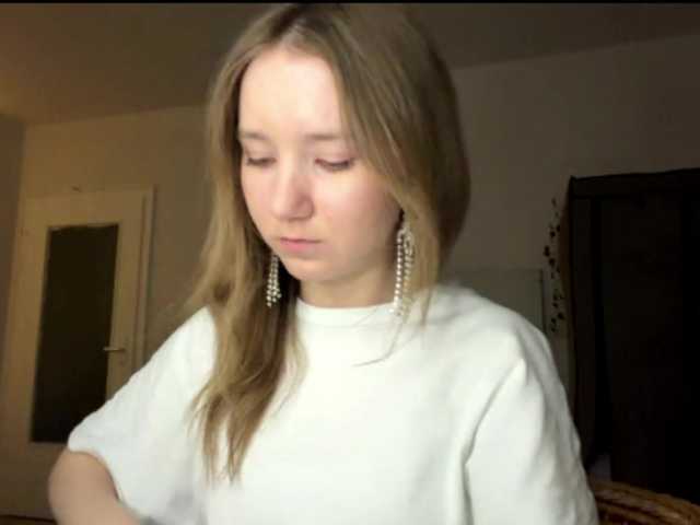 lisasmall live cam on BongaCams