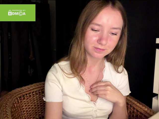 lisasmall live cam on BongaCams