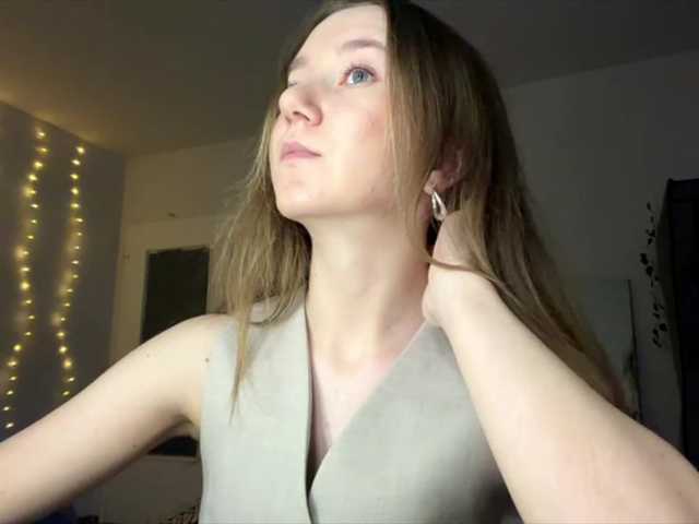 lisasmall live cam on BongaCams