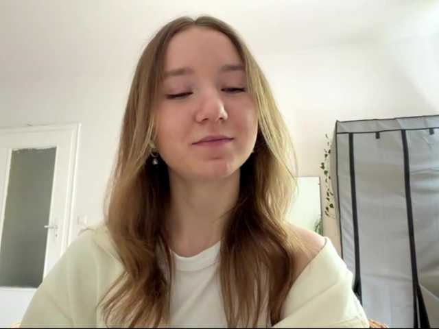 lisasmall live cam on BongaCams