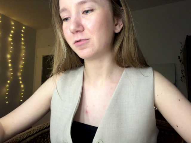 lisasmall live cam on BongaCams