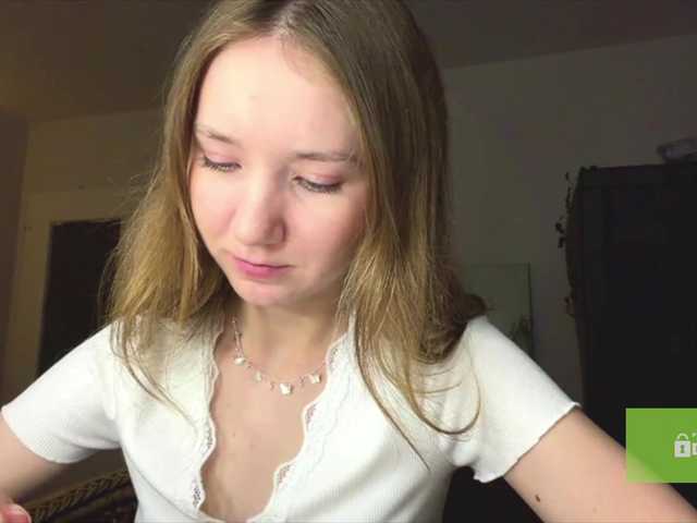 lisasmall live cam on BongaCams