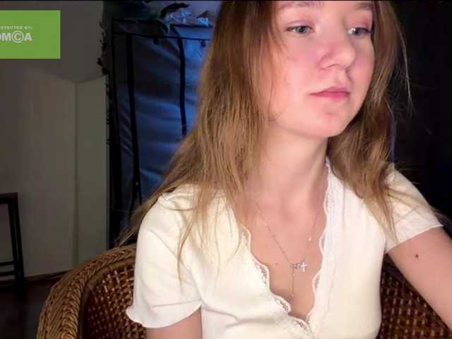 lisasmall live cam on BongaCams