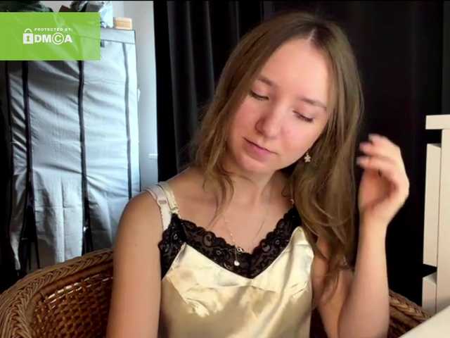 lisasmall live cam on BongaCams