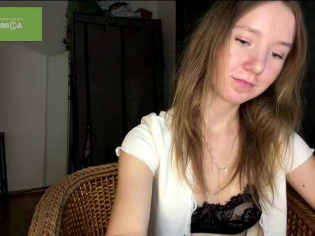 lisasmall live cam on BongaCams