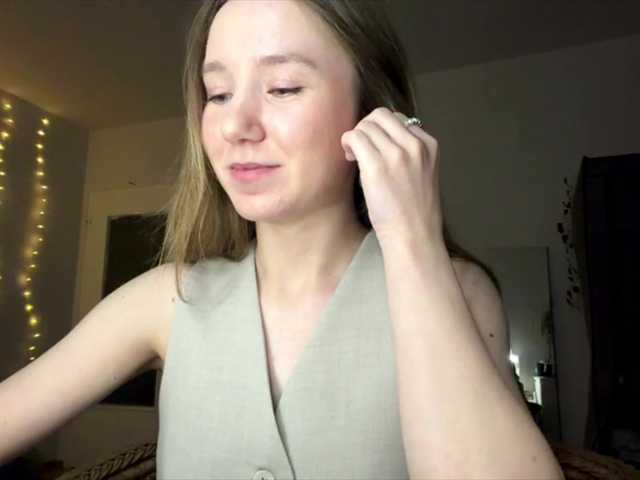 lisasmall live cam