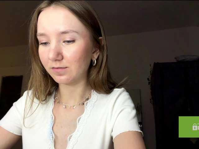 lisasmall live cam on BongaCams