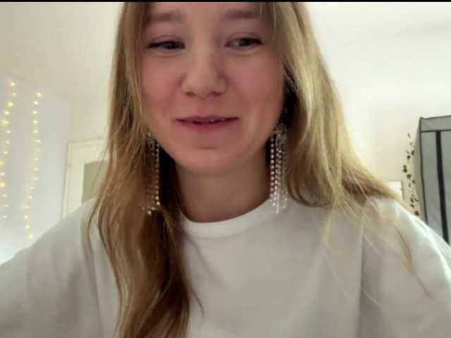 lisasmall live cam on BongaCams