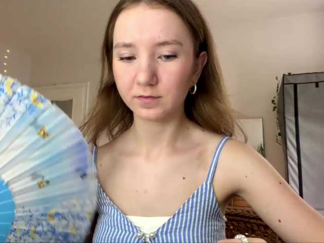 lisasmall online