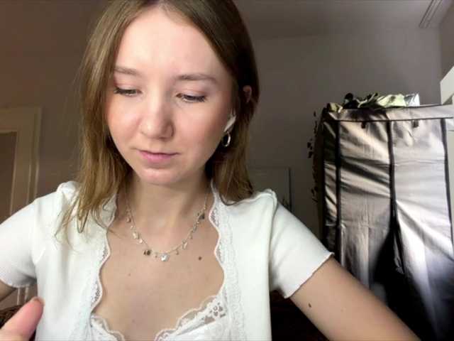 lisasmall live cam on BongaCams