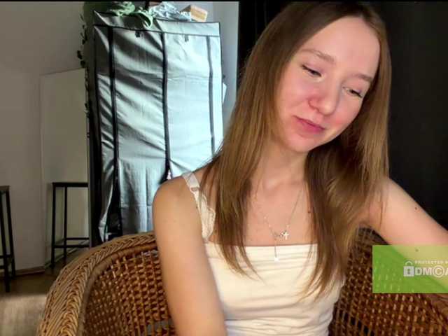 lisasmall live cam on BongaCams