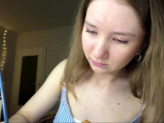 lisasmall live cam