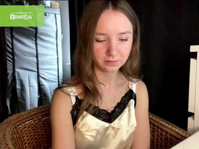 lisasmall live cam on BongaCams