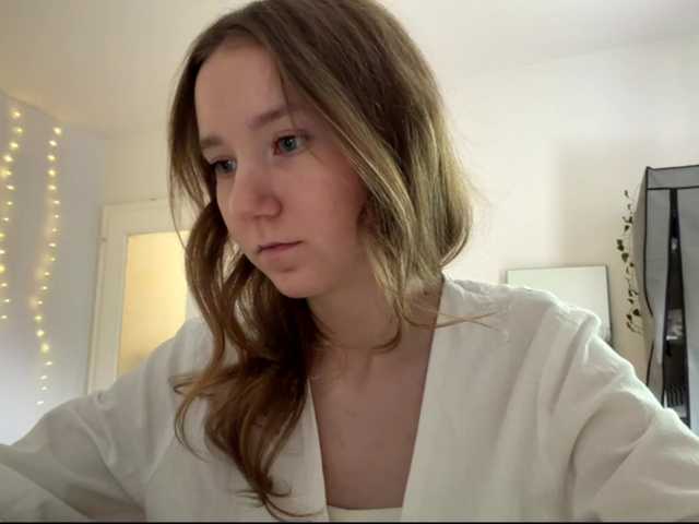 lisasmall live cam on BongaCams