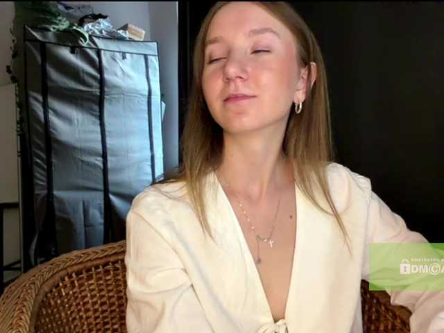lisasmall live cam on BongaCams