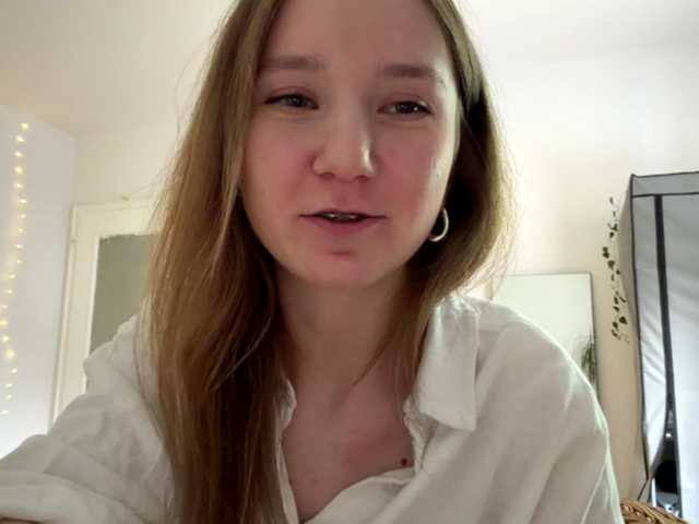 lisasmall live cam on BongaCams