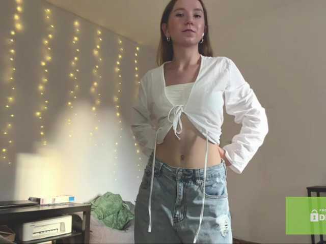 lisasmall live cam on BongaCams