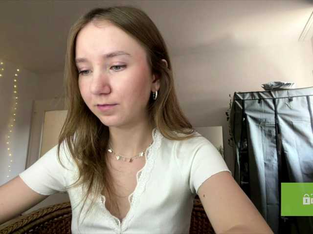 lisasmall live cam on BongaCams