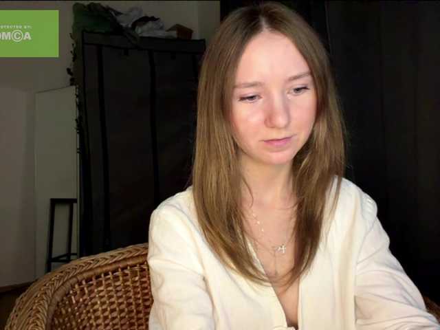 lisasmall live cam on BongaCams