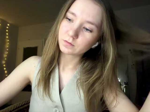 lisasmall live cam on BongaCams