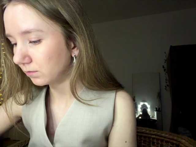 lisasmall live cam on BongaCams