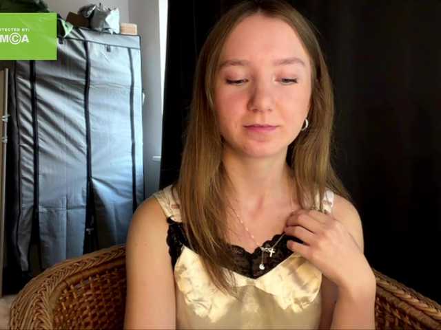 lisasmall live cam on BongaCams
