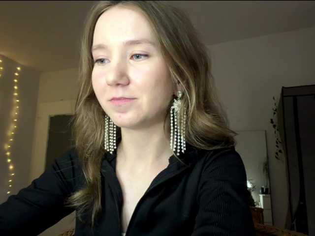 lisasmall live cam on BongaCams