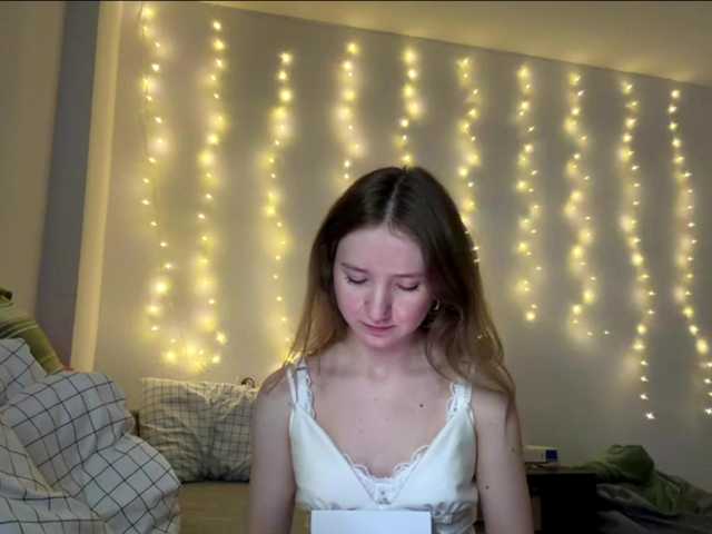 lisasmall live cam on BongaCams