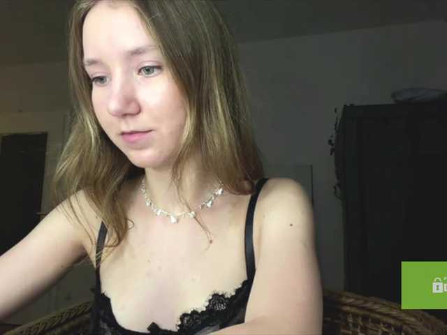 lisasmall live cam on BongaCams