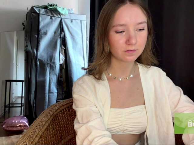 lisasmall live cam on BongaCams