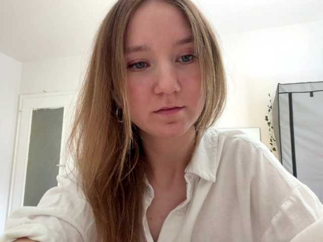 lisasmall live cam on BongaCams