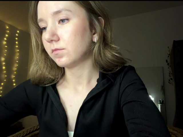 lisasmall live cam on BongaCams