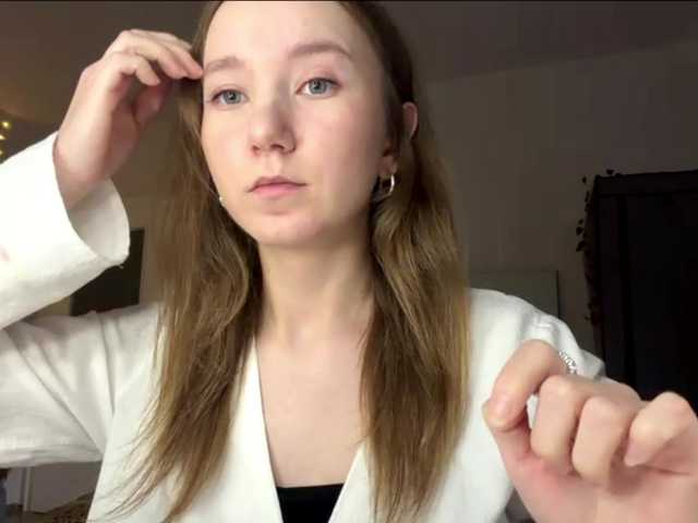 lisasmall live cam on BongaCams
