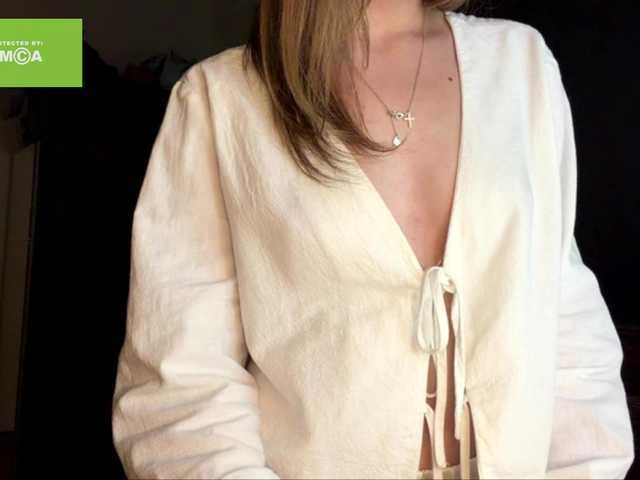 lisasmall live cam on BongaCams