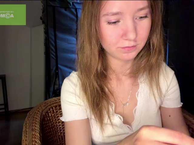 lisasmall live cam on BongaCams