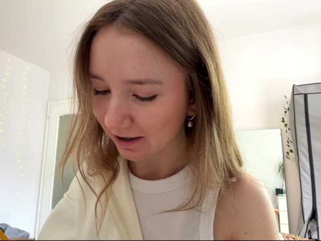 lisasmall live cam on BongaCams