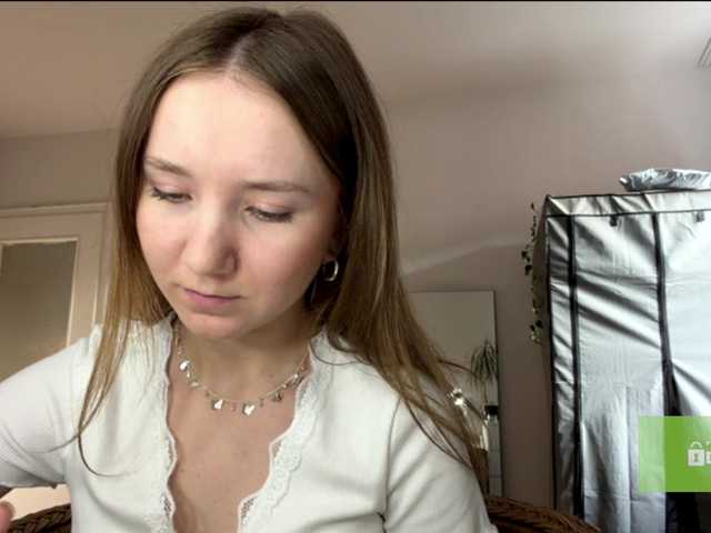 lisasmall live cam on BongaCams