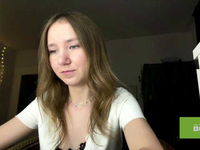 lisasmall live cam on BongaCams