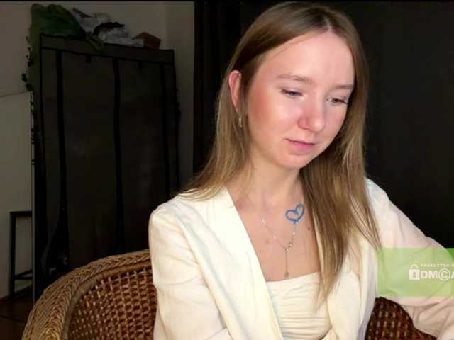 lisasmall live cam on BongaCams